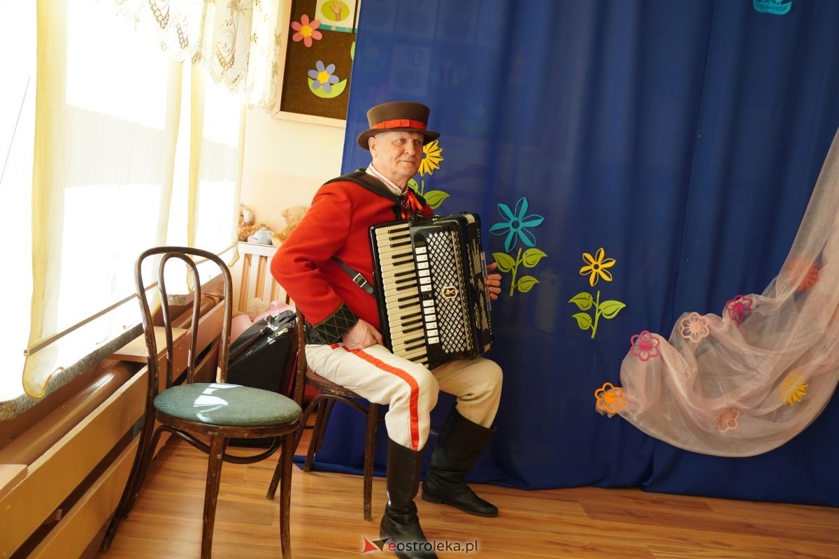 Tydzień Kultury Kurpiowskiej w PM nr 17 Kraina Misiów [10.03.2026] - zdjęcie #50 - eOstroleka.pl