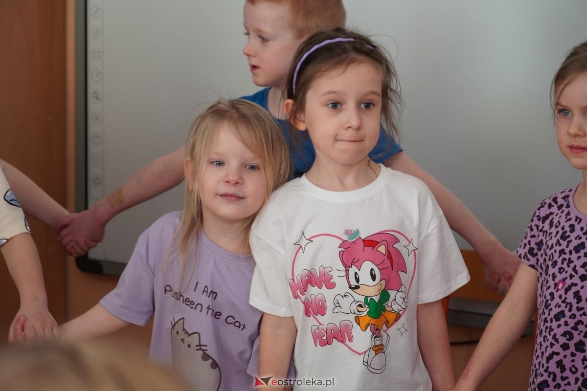 Tydzień Kultury Kurpiowskiej w PM nr 17 Kraina Misiów [10.03.2026] - zdjęcie #37 - eOstroleka.pl