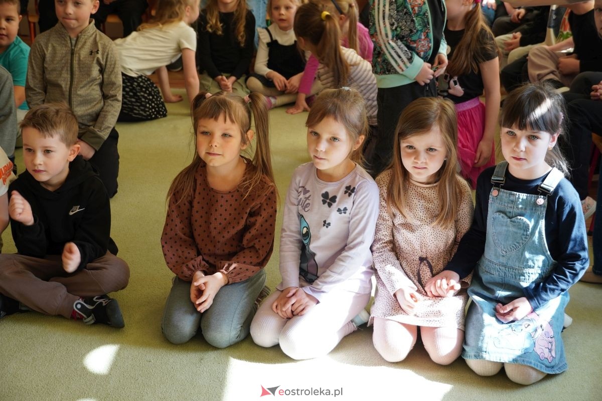 Tydzień Kultury Kurpiowskiej w PM nr 17 Kraina Misiów [10.03.2026] - zdjęcie #8 - eOstroleka.pl