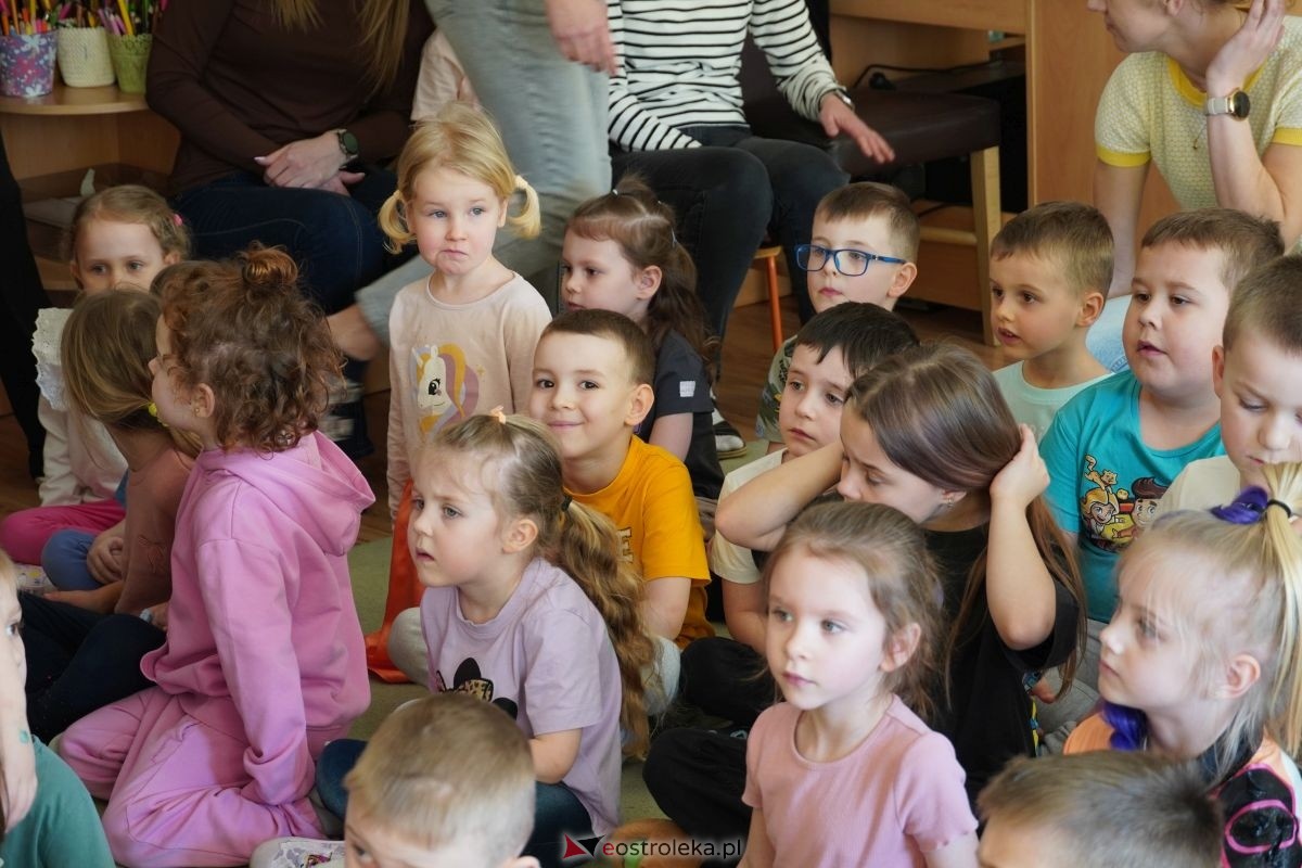 Tydzień Kultury Kurpiowskiej w PM nr 17 Kraina Misiów [10.03.2026] - zdjęcie #4 - eOstroleka.pl