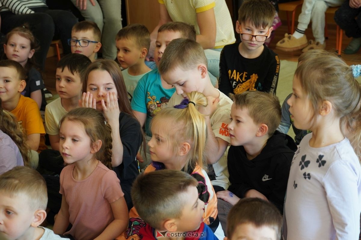 Tydzień Kultury Kurpiowskiej w PM nr 17 Kraina Misiów [10.03.2026] - zdjęcie #3 - eOstroleka.pl
