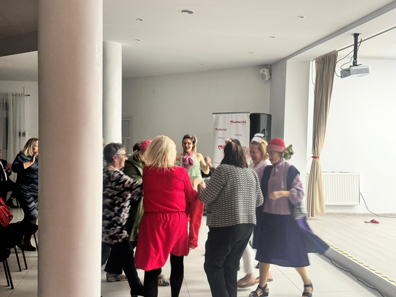 Spektakle Teatru DlaNiepoznaki w Baranowie [08.03.2026] - zdjęcie #32 - eOstroleka.pl