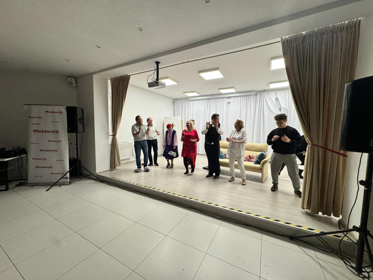 Spektakle Teatru DlaNiepoznaki w Baranowie [08.03.2026] - zdjęcie #31 - eOstroleka.pl