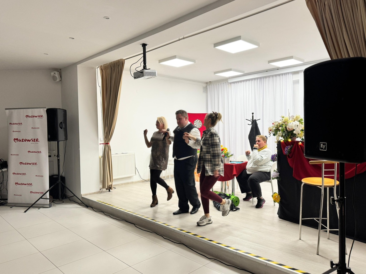 Spektakle Teatru DlaNiepoznaki w Baranowie [08.03.2026] - zdjęcie #25 - eOstroleka.pl