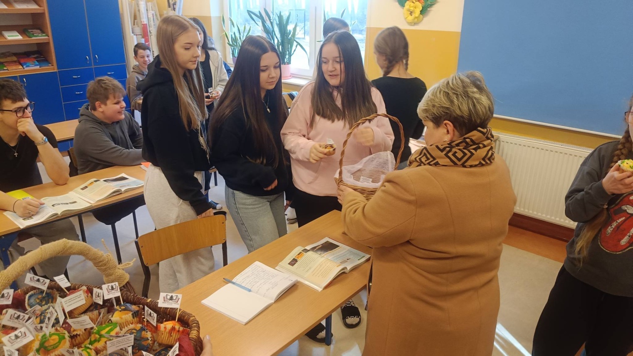 Trzecia edycja akcji „Babeczki dla Babeczek” w gminie Czarnia [06.03.2026] - zdjęcie #17 - eOstroleka.pl