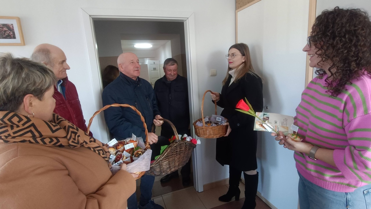 Trzecia edycja akcji „Babeczki dla Babeczek” w gminie Czarnia [06.03.2026] - zdjęcie #12 - eOstroleka.pl
