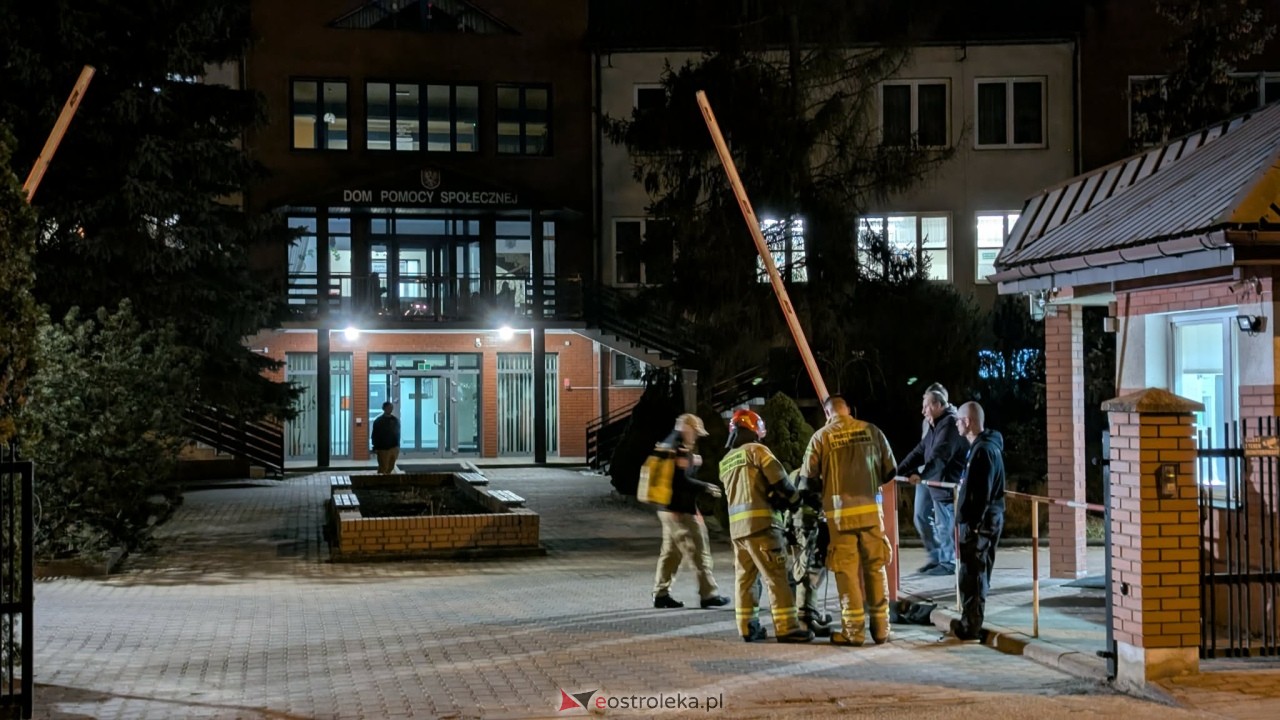 Akcja strażacka w DPS-ie na Rolnej [12.03.2026] - zdjęcie #7 - eOstroleka.pl