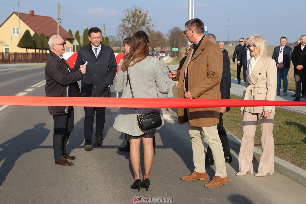 Otwarcie ronda w Gąsewie Poduchownym [13.03.2026] - zdjęcie #13 - eOstroleka.pl