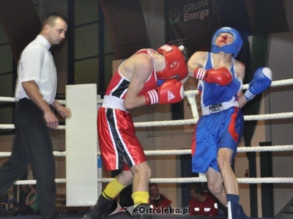 Puchar Polski Juniorów w Boksie - półfinały (19.11.2011) - zdjęcie #63 - eOstroleka.pl