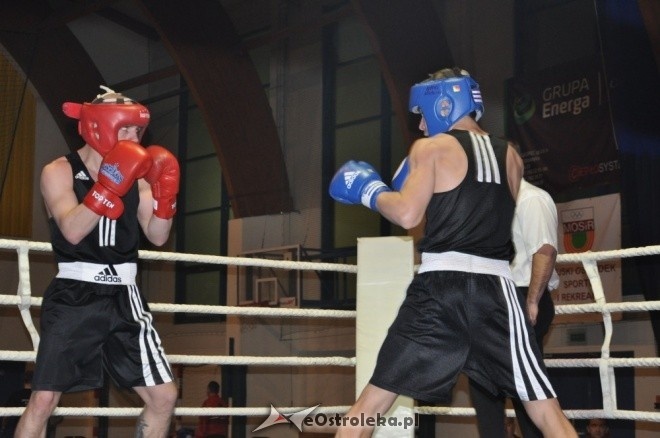 Puchar Polski Juniorów w Boksie - półfinały (19.11.2011) - zdjęcie #52 - eOstroleka.pl