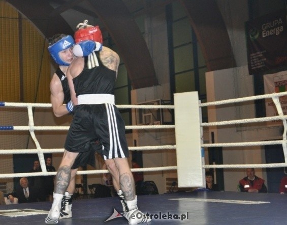Puchar Polski Juniorów w Boksie - półfinały (19.11.2011) - zdjęcie #61 - eOstroleka.pl