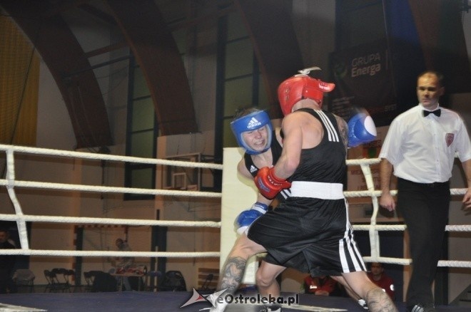 Puchar Polski Juniorów w Boksie - półfinały (19.11.2011) - zdjęcie #55 - eOstroleka.pl