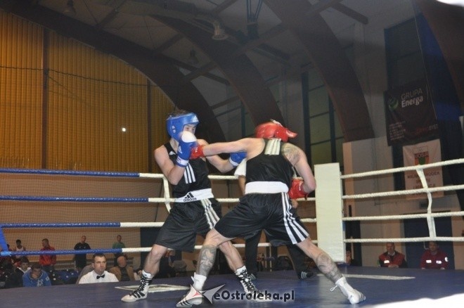 Puchar Polski Juniorów w Boksie - półfinały (19.11.2011) - zdjęcie #53 - eOstroleka.pl