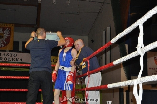 Puchar Polski Juniorów w Boksie - półfinały (19.11.2011) - zdjęcie #36 - eOstroleka.pl