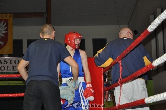 Puchar Polski Juniorów w Boksie - półfinały (19.11.2011) - zdjęcie #35 - eOstroleka.pl