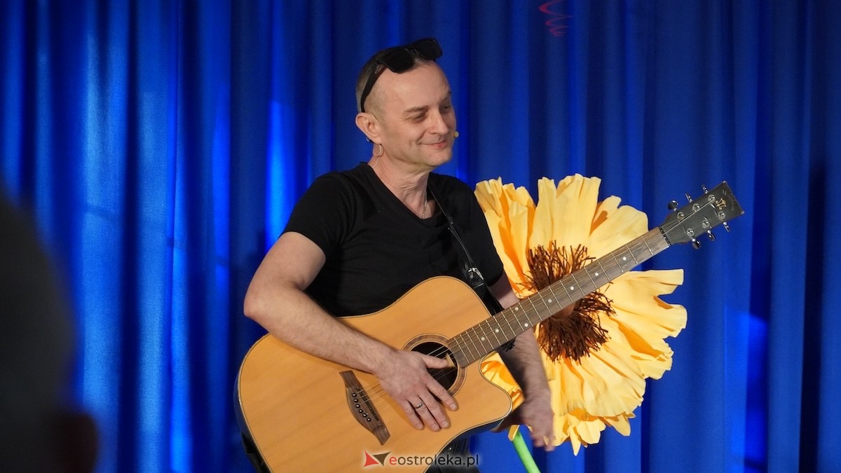 Kabaret Rozumisz w Troszynie [15.03.2026] - zdjęcie #34 - eOstroleka.pl