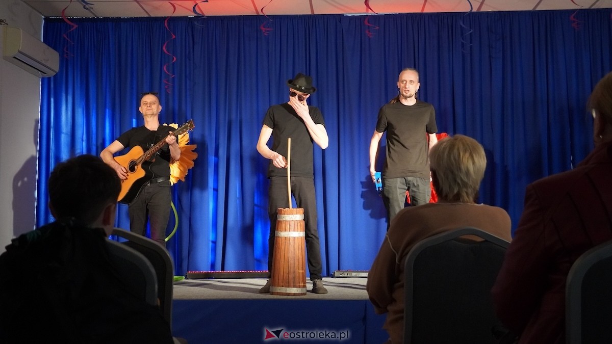 Kabaret Rozumisz w Troszynie [15.03.2026] - zdjęcie #32 - eOstroleka.pl