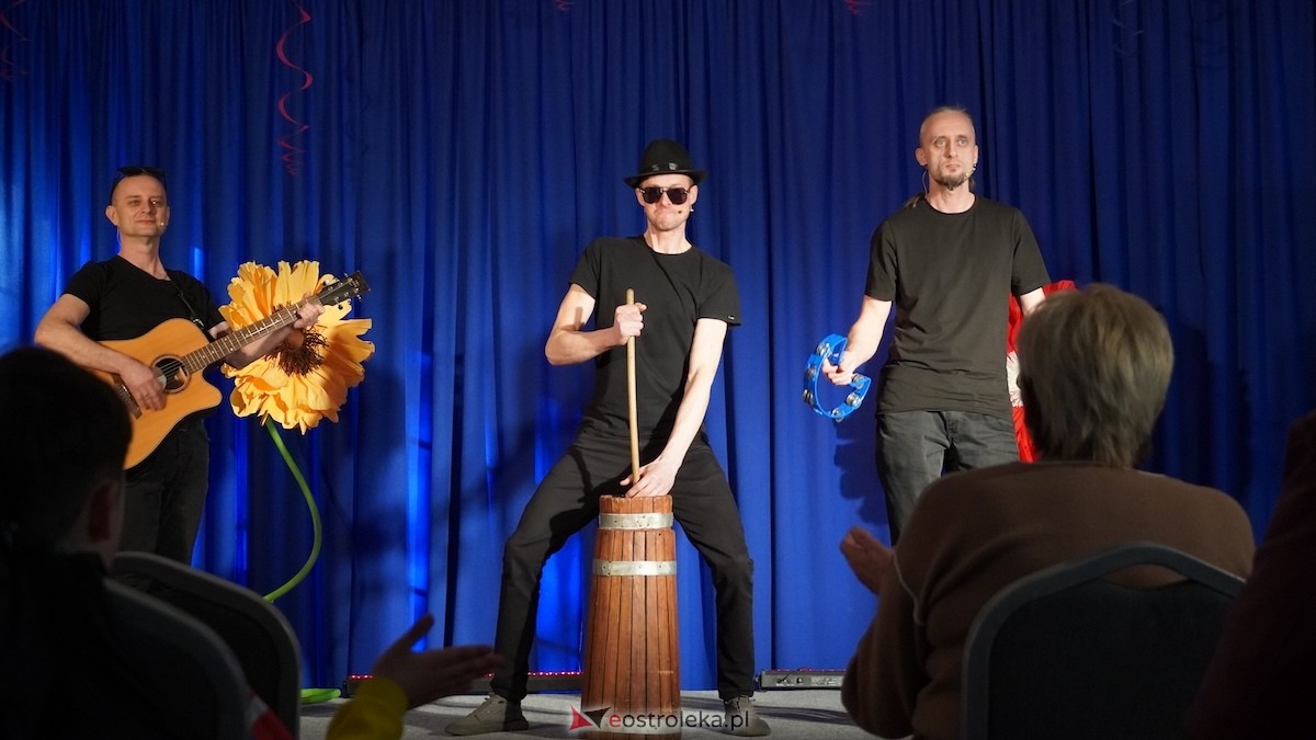 Kabaret Rozumisz w Troszynie [15.03.2026] - zdjęcie #30 - eOstroleka.pl