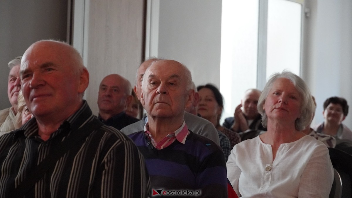 Kabaret Rozumisz w Troszynie [15.03.2026] - zdjęcie #25 - eOstroleka.pl