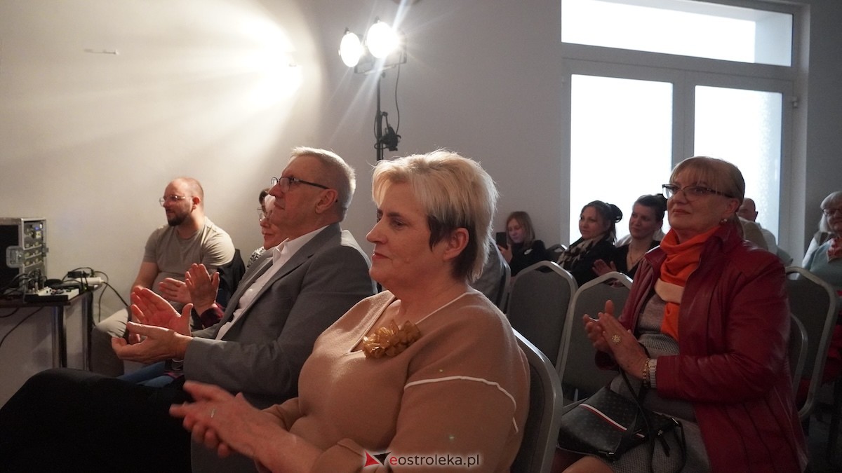 Kabaret Rozumisz w Troszynie [15.03.2026] - zdjęcie #22 - eOstroleka.pl