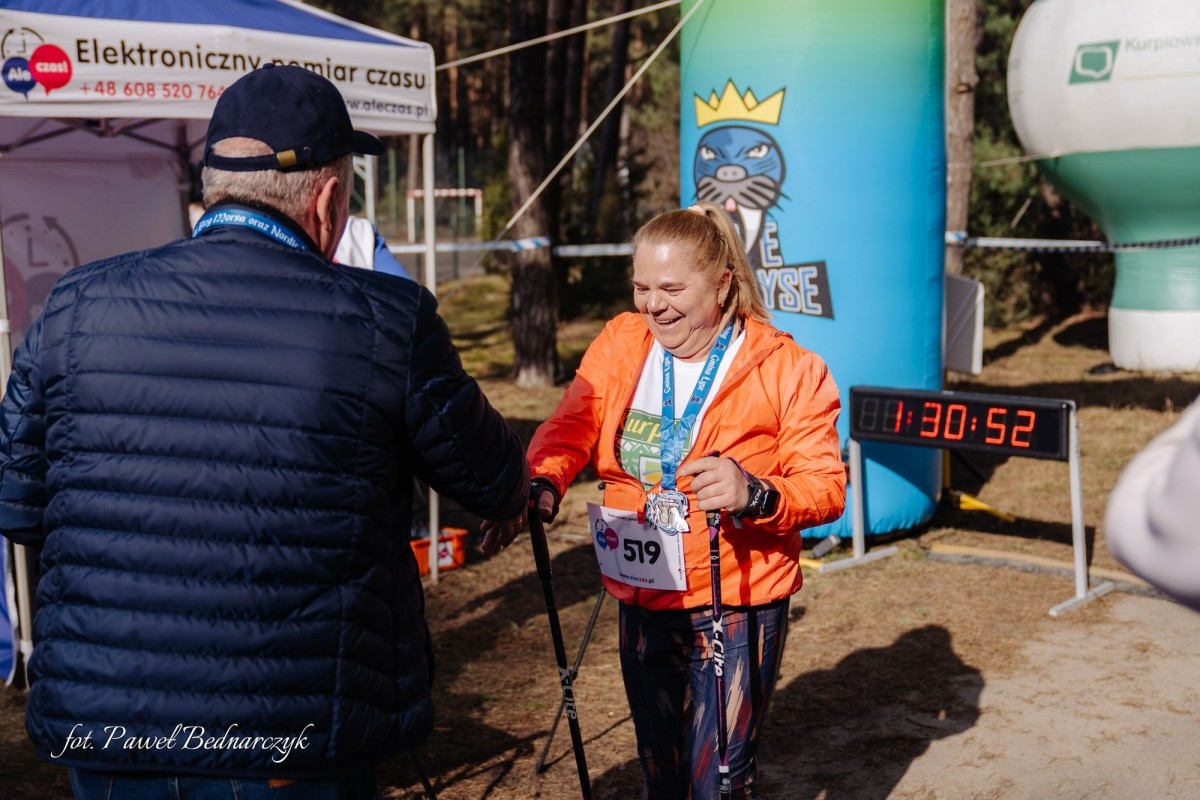 Serafin gościł biegaczy i miłośników Nordic Walking. Tak wyglądał VIII Kurpiowski Bieg Morsa [08.03.2026]  - zdjęcie #123 - eOstroleka.pl