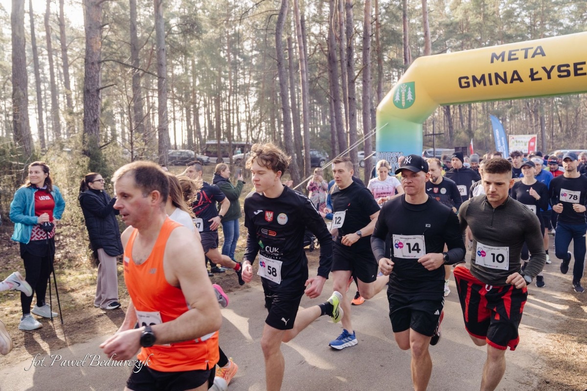 Serafin gościł biegaczy i miłośników Nordic Walking. Tak wyglądał VIII Kurpiowski Bieg Morsa [08.03.2026]  - zdjęcie #265 - eOstroleka.pl