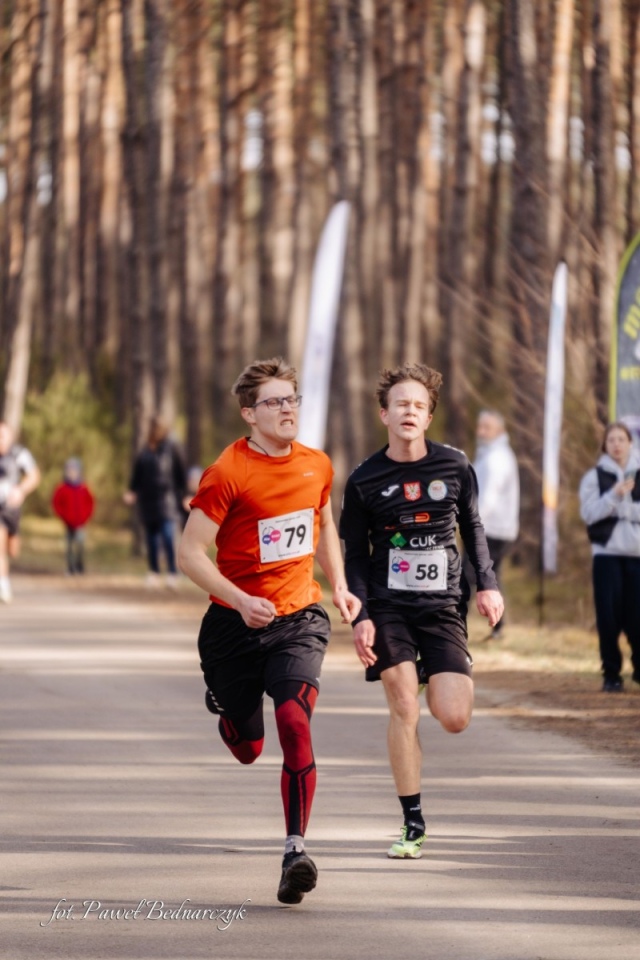 Serafin gościł biegaczy i miłośników Nordic Walking. Tak wyglądał VIII Kurpiowski Bieg Morsa [08.03.2026]  - zdjęcie #251 - eOstroleka.pl