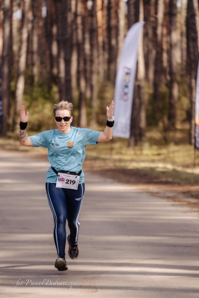 Serafin gościł biegaczy i miłośników Nordic Walking. Tak wyglądał VIII Kurpiowski Bieg Morsa [08.03.2026]  - zdjęcie #246 - eOstroleka.pl