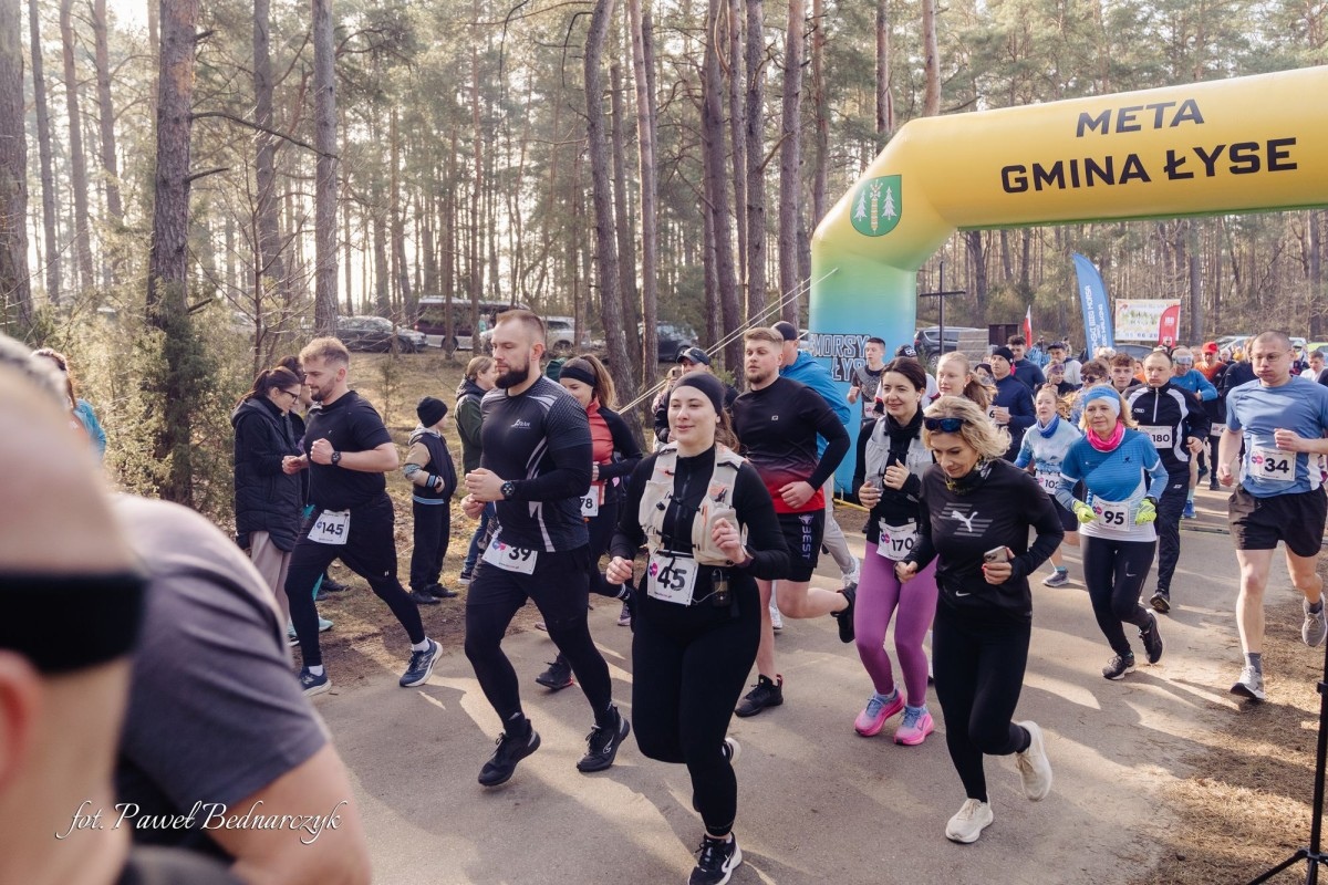 Serafin gościł biegaczy i miłośników Nordic Walking. Tak wyglądał VIII Kurpiowski Bieg Morsa [08.03.2026]  - zdjęcie #242 - eOstroleka.pl