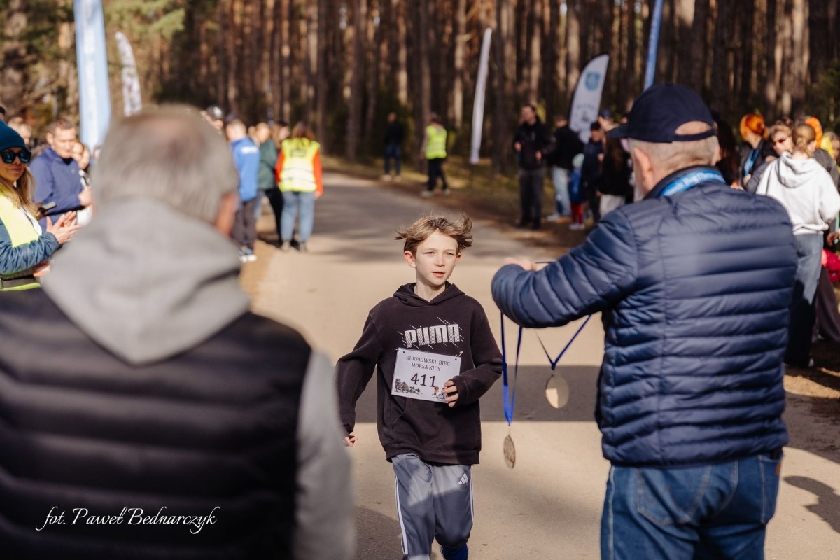 Serafin gościł biegaczy i miłośników Nordic Walking. Tak wyglądał VIII Kurpiowski Bieg Morsa [08.03.2026]  - zdjęcie #113 - eOstroleka.pl