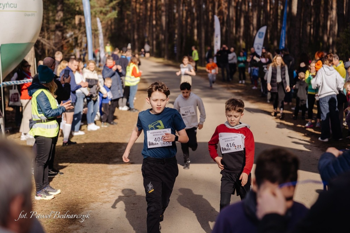 Serafin gościł biegaczy i miłośników Nordic Walking. Tak wyglądał VIII Kurpiowski Bieg Morsa [08.03.2026]  - zdjęcie #108 - eOstroleka.pl
