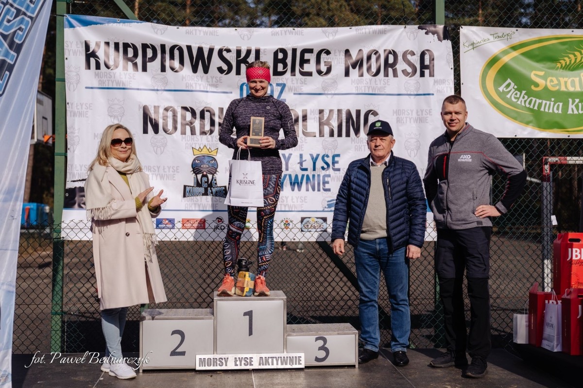 Serafin gościł biegaczy i miłośników Nordic Walking. Tak wyglądał VIII Kurpiowski Bieg Morsa [08.03.2026]  - zdjęcie #103 - eOstroleka.pl