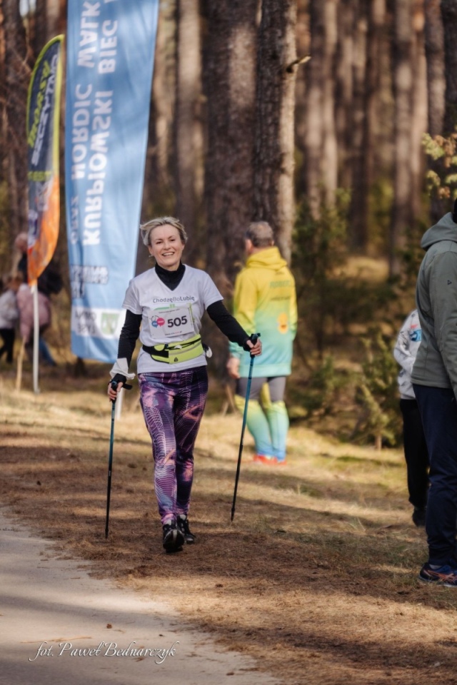 Serafin gościł biegaczy i miłośników Nordic Walking. Tak wyglądał VIII Kurpiowski Bieg Morsa [08.03.2026]  - zdjęcie #101 - eOstroleka.pl