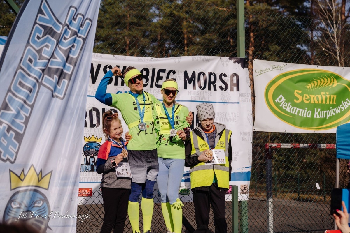 Serafin gościł biegaczy i miłośników Nordic Walking. Tak wyglądał VIII Kurpiowski Bieg Morsa [08.03.2026]  - zdjęcie #99 - eOstroleka.pl