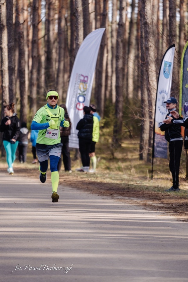 Serafin gościł biegaczy i miłośników Nordic Walking. Tak wyglądał VIII Kurpiowski Bieg Morsa [08.03.2026]  - zdjęcie #218 - eOstroleka.pl