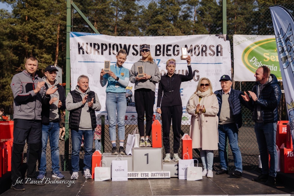 Serafin gościł biegaczy i miłośników Nordic Walking. Tak wyglądał VIII Kurpiowski Bieg Morsa [08.03.2026]  - zdjęcie #215 - eOstroleka.pl
