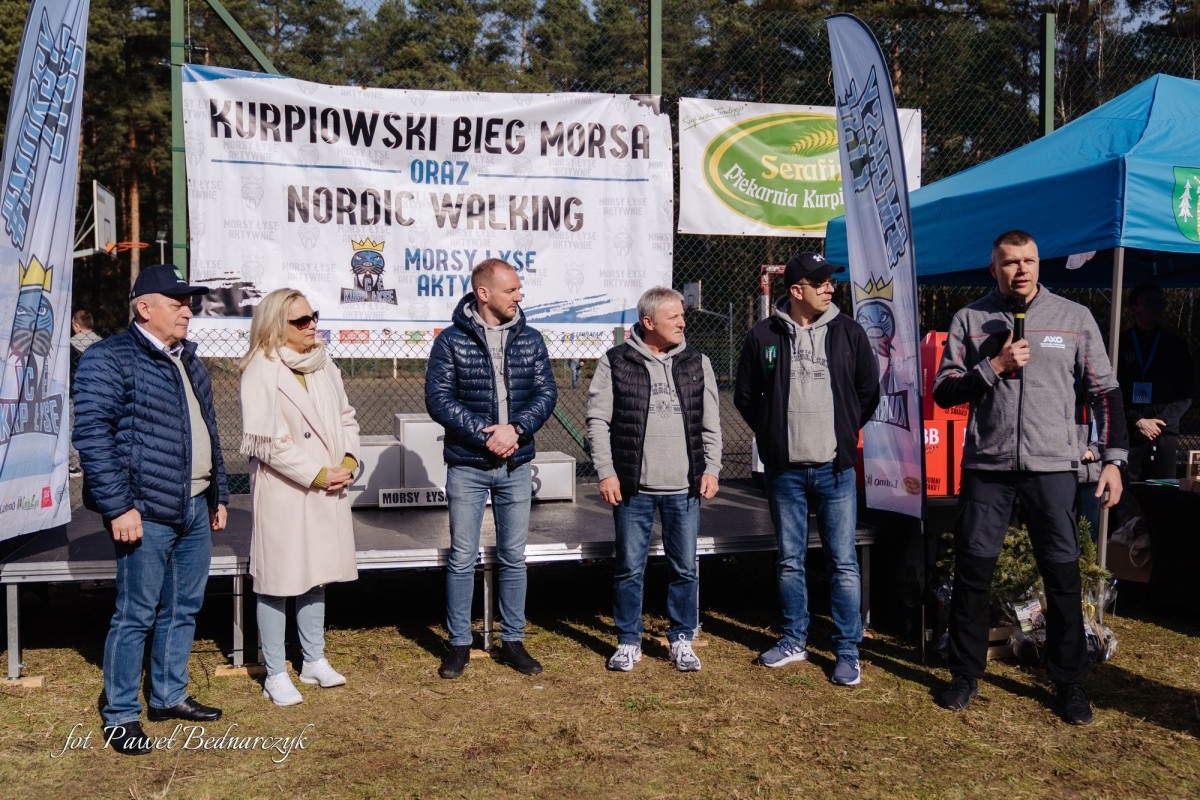 Serafin gościł biegaczy i miłośników Nordic Walking. Tak wyglądał VIII Kurpiowski Bieg Morsa [08.03.2026]  - zdjęcie #213 - eOstroleka.pl