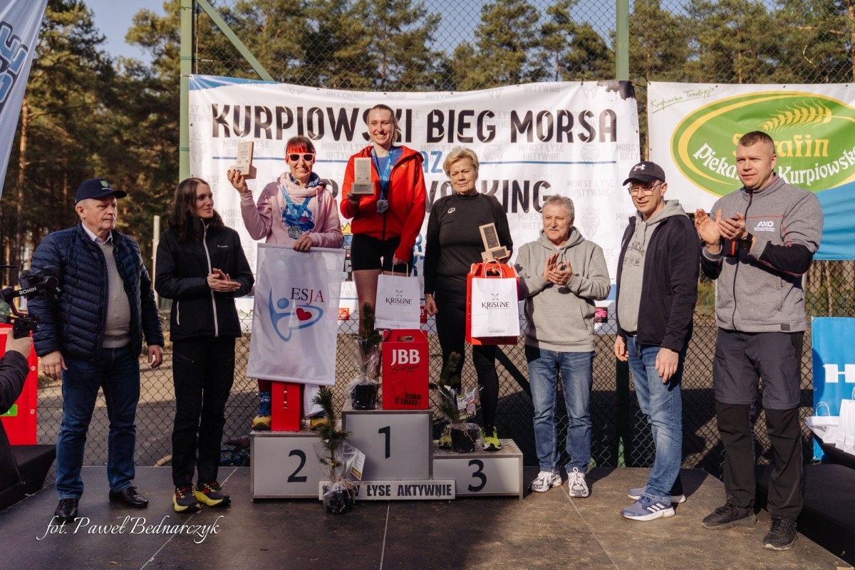 Serafin gościł biegaczy i miłośników Nordic Walking. Tak wyglądał VIII Kurpiowski Bieg Morsa [08.03.2026]  - zdjęcie #90 - eOstroleka.pl
