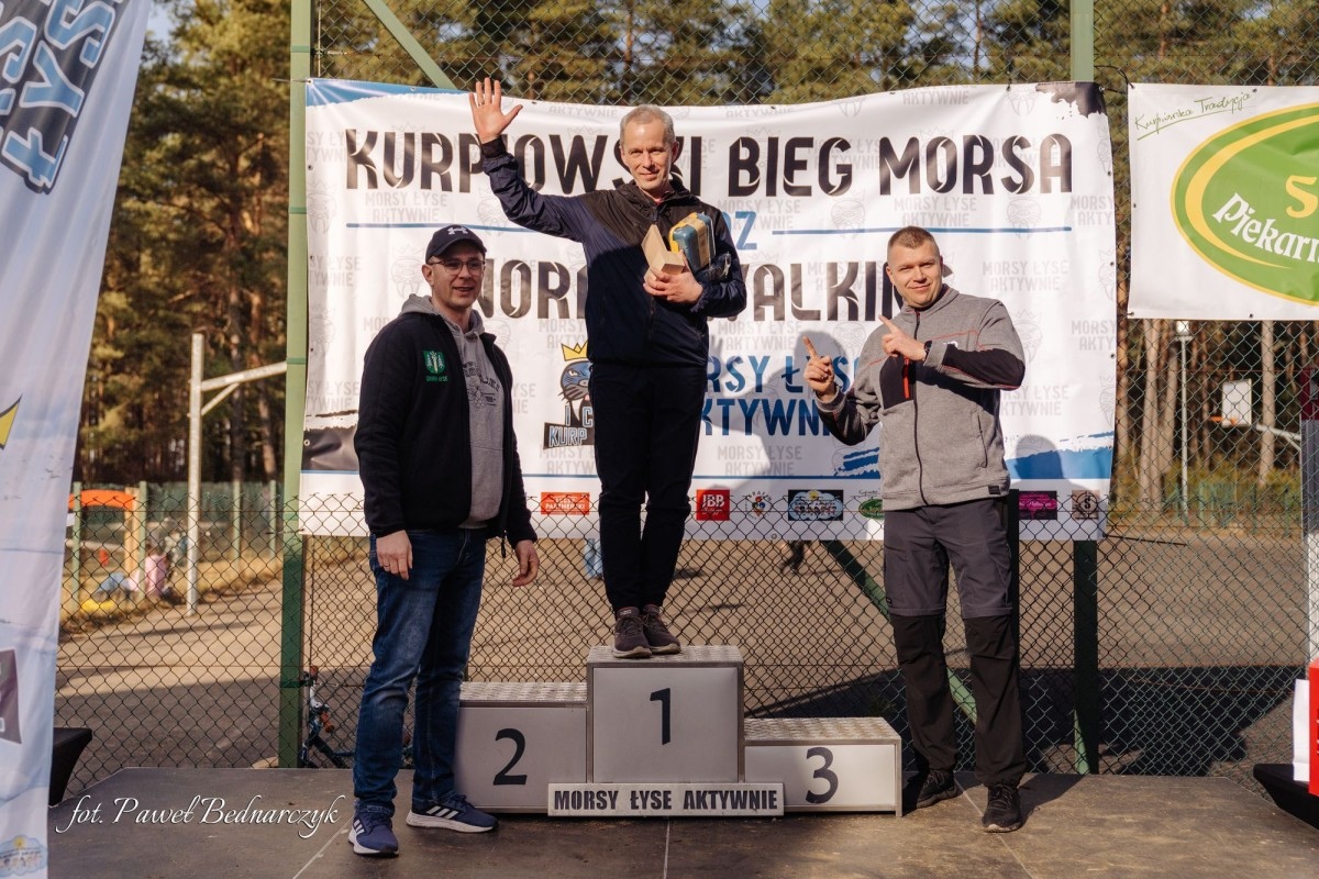 Serafin gościł biegaczy i miłośników Nordic Walking. Tak wyglądał VIII Kurpiowski Bieg Morsa [08.03.2026]  - zdjęcie #81 - eOstroleka.pl