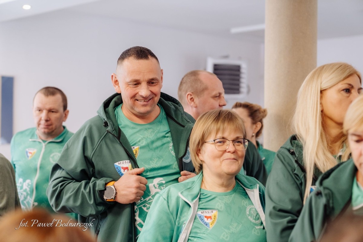 Serafin gościł biegaczy i miłośników Nordic Walking. Tak wyglądał VIII Kurpiowski Bieg Morsa [08.03.2026]  - zdjęcie #176 - eOstroleka.pl