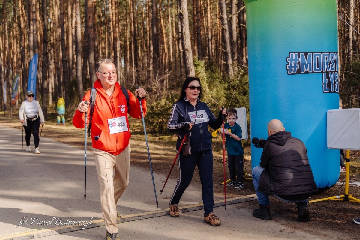 Serafin gościł biegaczy i miłośników Nordic Walking. Tak wyglądał VIII Kurpiowski Bieg Morsa [08.03.2026]  - zdjęcie #59 - eOstroleka.pl