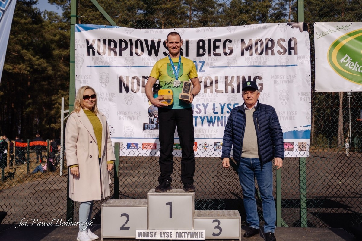 Serafin gościł biegaczy i miłośników Nordic Walking. Tak wyglądał VIII Kurpiowski Bieg Morsa [08.03.2026]  - zdjęcie #42 - eOstroleka.pl
