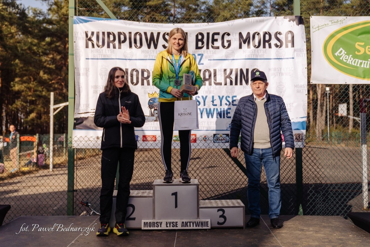 Serafin gościł biegaczy i miłośników Nordic Walking. Tak wyglądał VIII Kurpiowski Bieg Morsa [08.03.2026]  - zdjęcie #32 - eOstroleka.pl