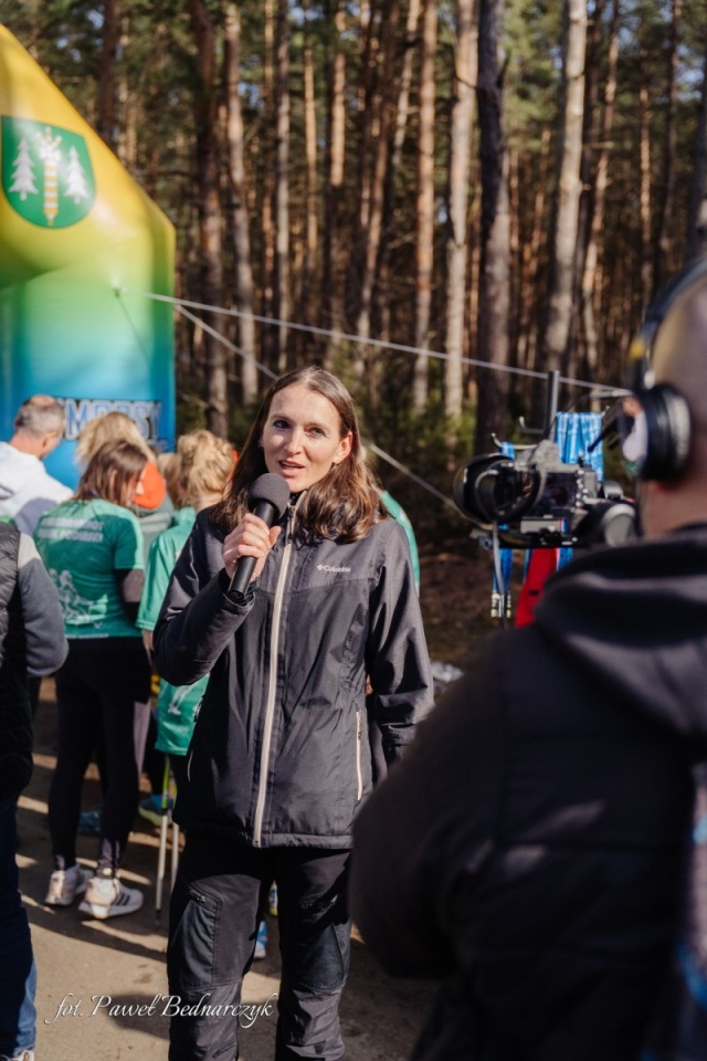 Serafin gościł biegaczy i miłośników Nordic Walking. Tak wyglądał VIII Kurpiowski Bieg Morsa [08.03.2026]  - zdjęcie #31 - eOstroleka.pl