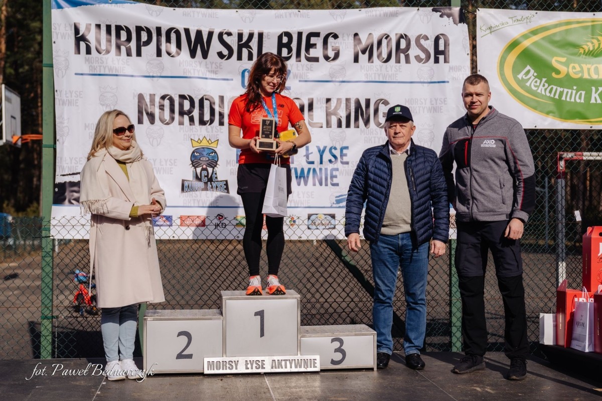 Serafin gościł biegaczy i miłośników Nordic Walking. Tak wyglądał VIII Kurpiowski Bieg Morsa [08.03.2026]  - zdjęcie #30 - eOstroleka.pl