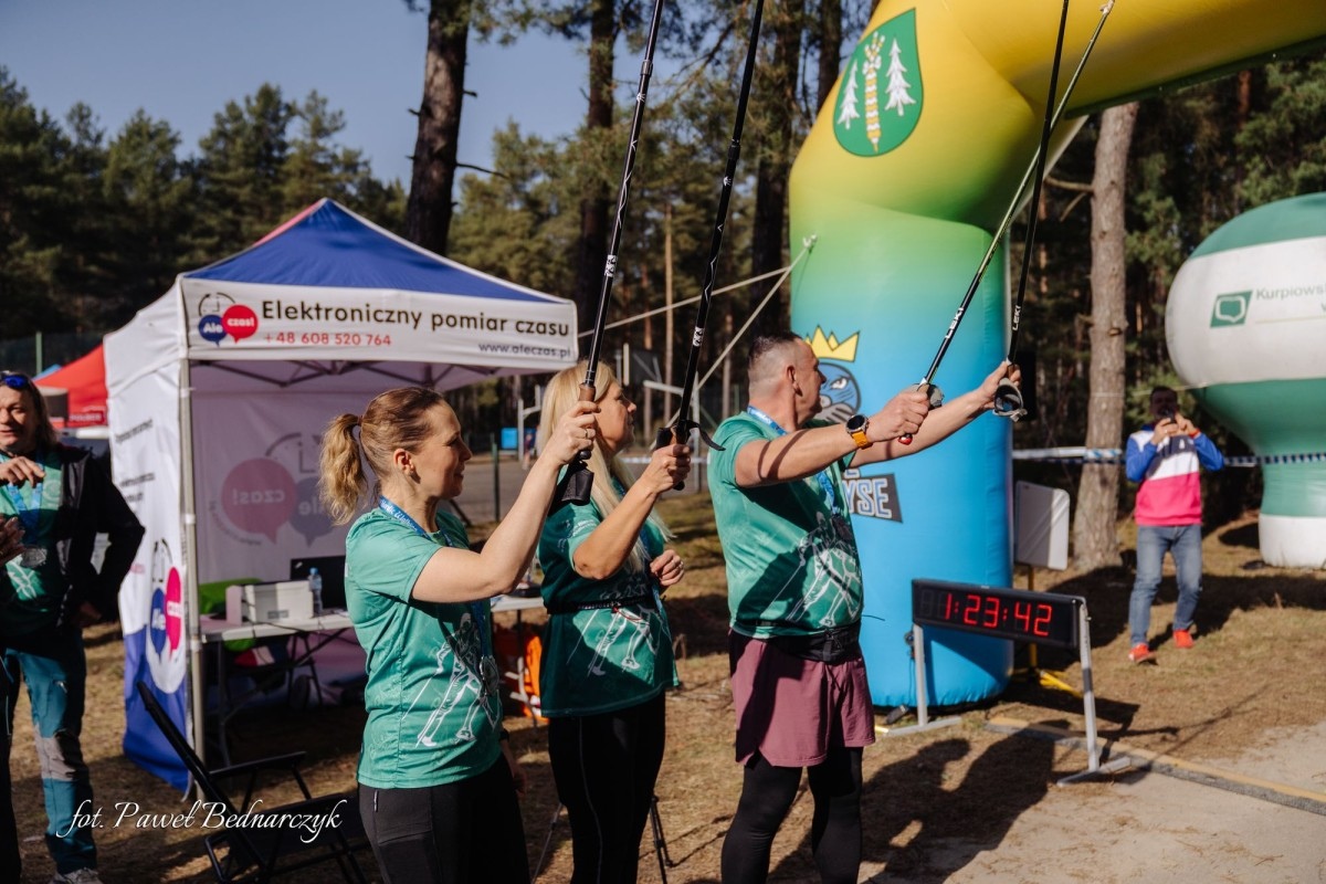 Serafin gościł biegaczy i miłośników Nordic Walking. Tak wyglądał VIII Kurpiowski Bieg Morsa [08.03.2026]  - zdjęcie #22 - eOstroleka.pl