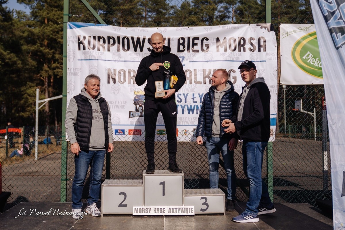 Serafin gościł biegaczy i miłośników Nordic Walking. Tak wyglądał VIII Kurpiowski Bieg Morsa [08.03.2026]  - zdjęcie #19 - eOstroleka.pl