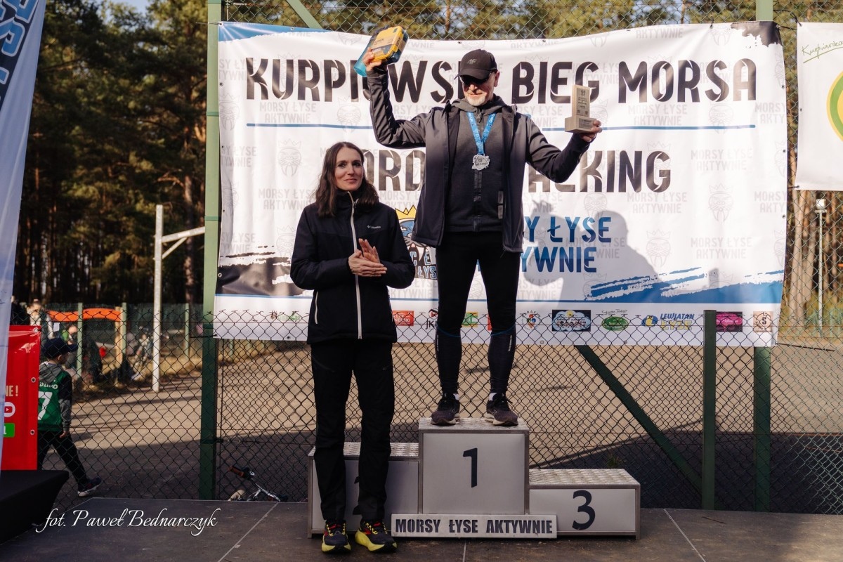 Serafin gościł biegaczy i miłośników Nordic Walking. Tak wyglądał VIII Kurpiowski Bieg Morsa [08.03.2026]  - zdjęcie #12 - eOstroleka.pl