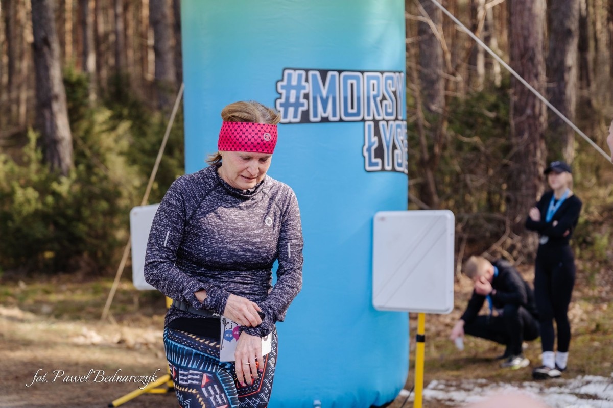 Serafin gościł biegaczy i miłośników Nordic Walking. Tak wyglądał VIII Kurpiowski Bieg Morsa [08.03.2026]  - zdjęcie #130 - eOstroleka.pl