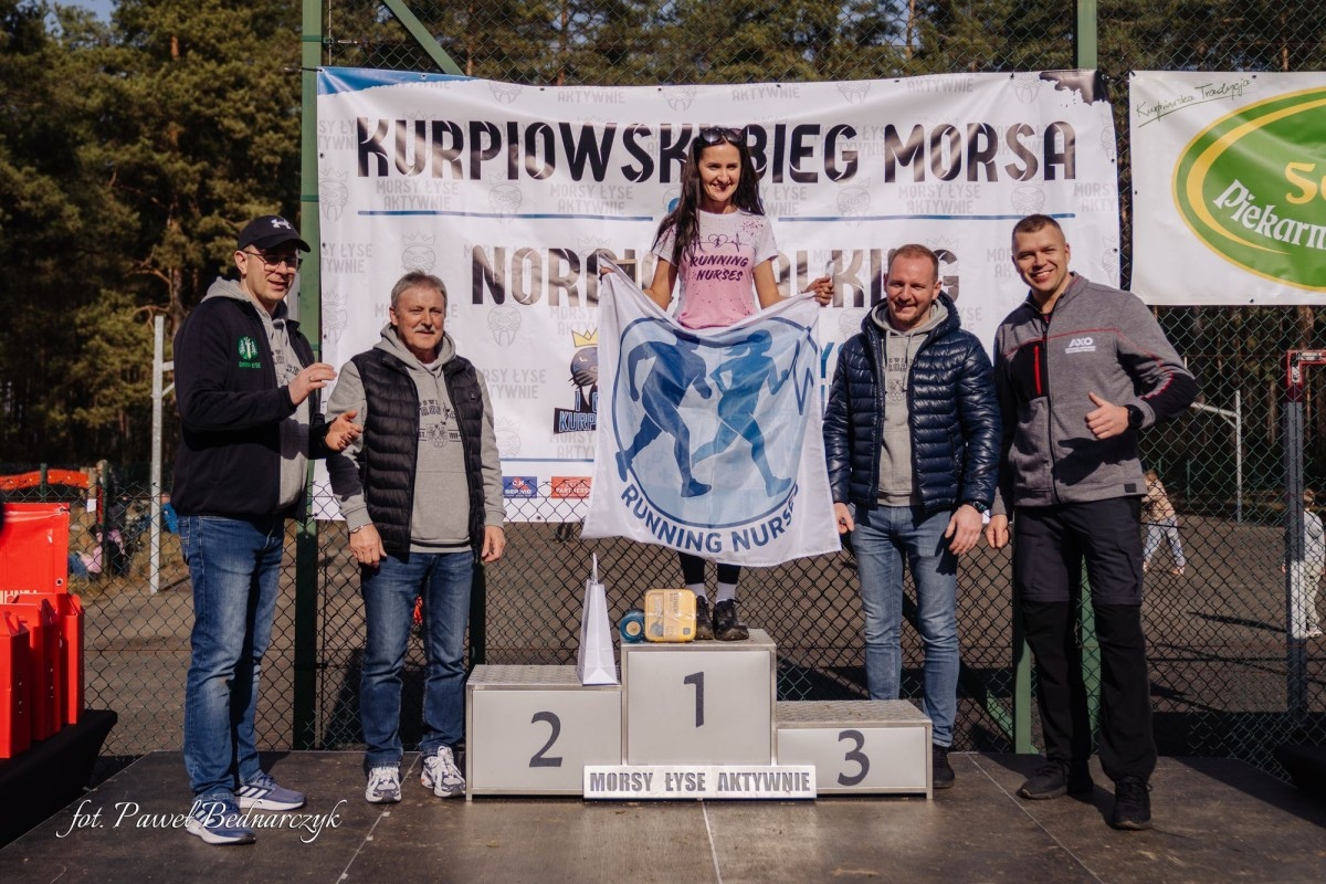 Serafin gościł biegaczy i miłośników Nordic Walking. Tak wyglądał VIII Kurpiowski Bieg Morsa [08.03.2026]  - zdjęcie #11 - eOstroleka.pl